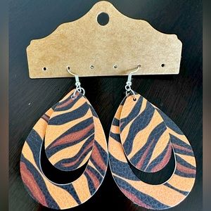 Faux Leather Tiger Print Earrings 🐅🐯